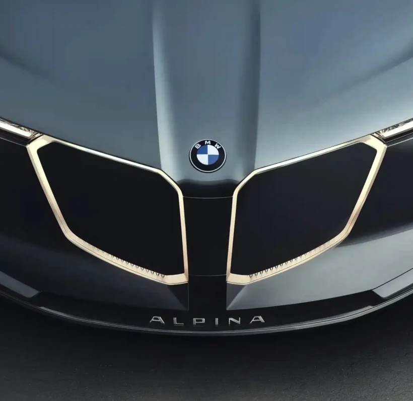 图片 addCriterion图片展示了BMW Vision Alpina Concept概念车的车头部分。车头中央是带有蓝色装饰 addCriterion图片展示了BMW Vision Alpina Concept概念车的车头部分。