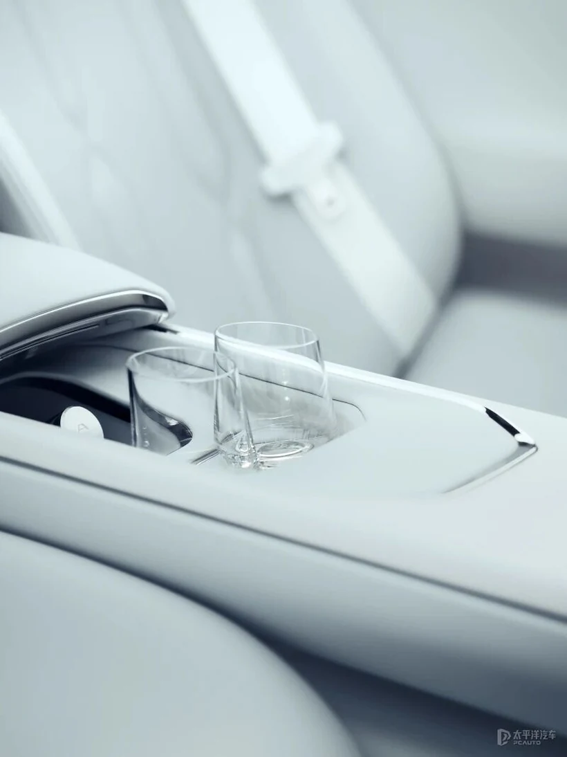 ALPINA水晶杯套装，每只刻有20道Deco-lines