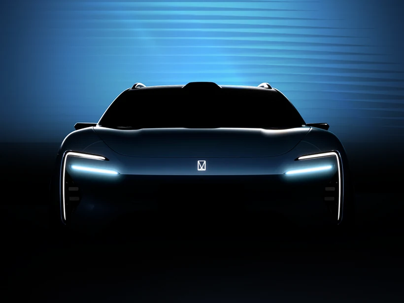 阿维塔 06T：暗光下的 F 型展翼前脸，辨识度极强